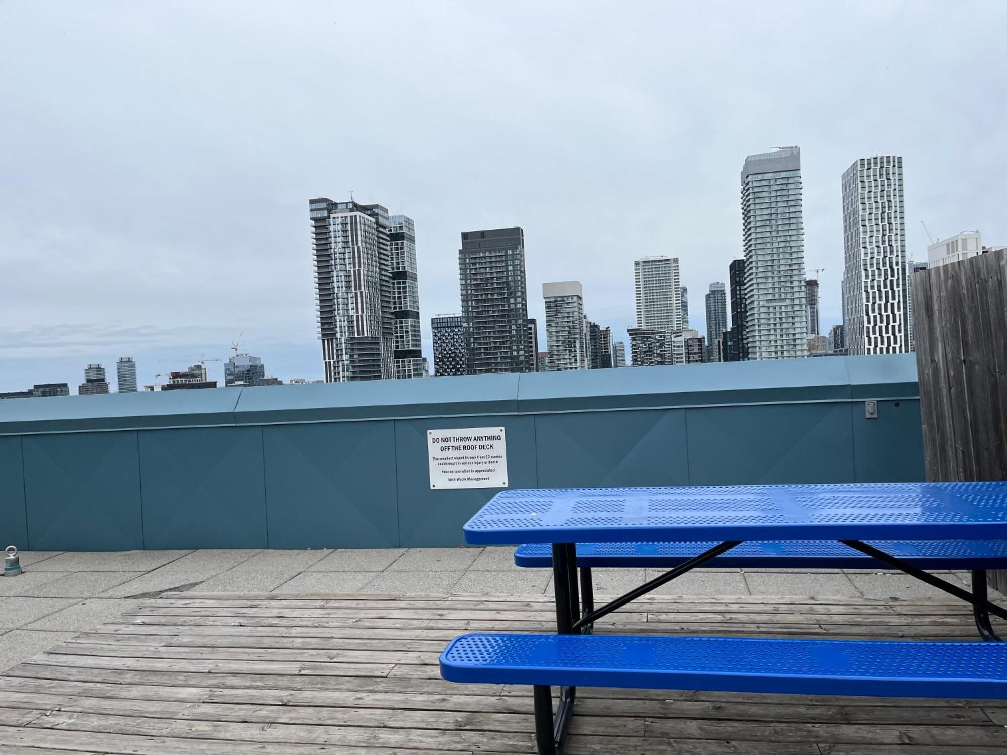 Neill Wycik Hotel Toronto Eksteriør billede